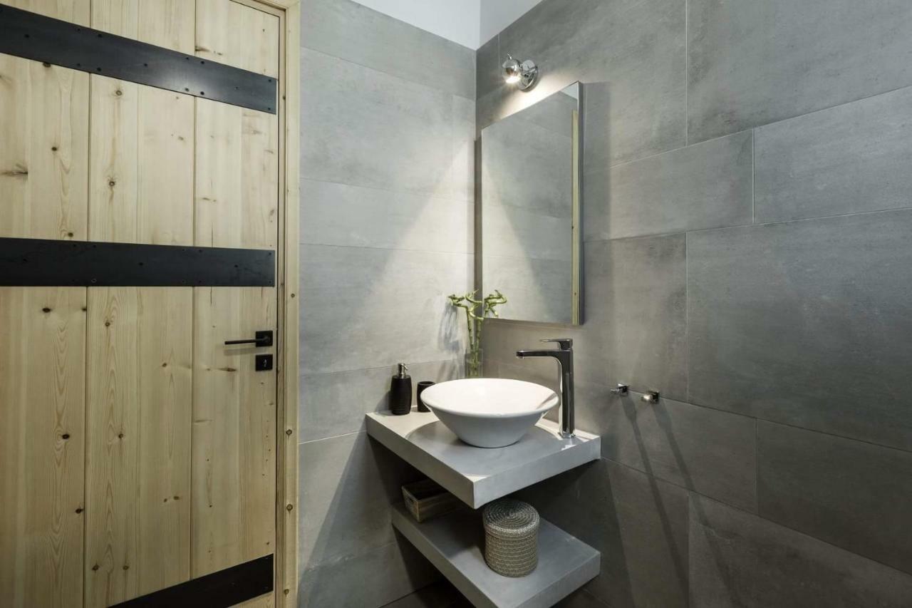 Atmospheric Apartment Near Acropolis By Cloudkeys Athènes Extérieur photo